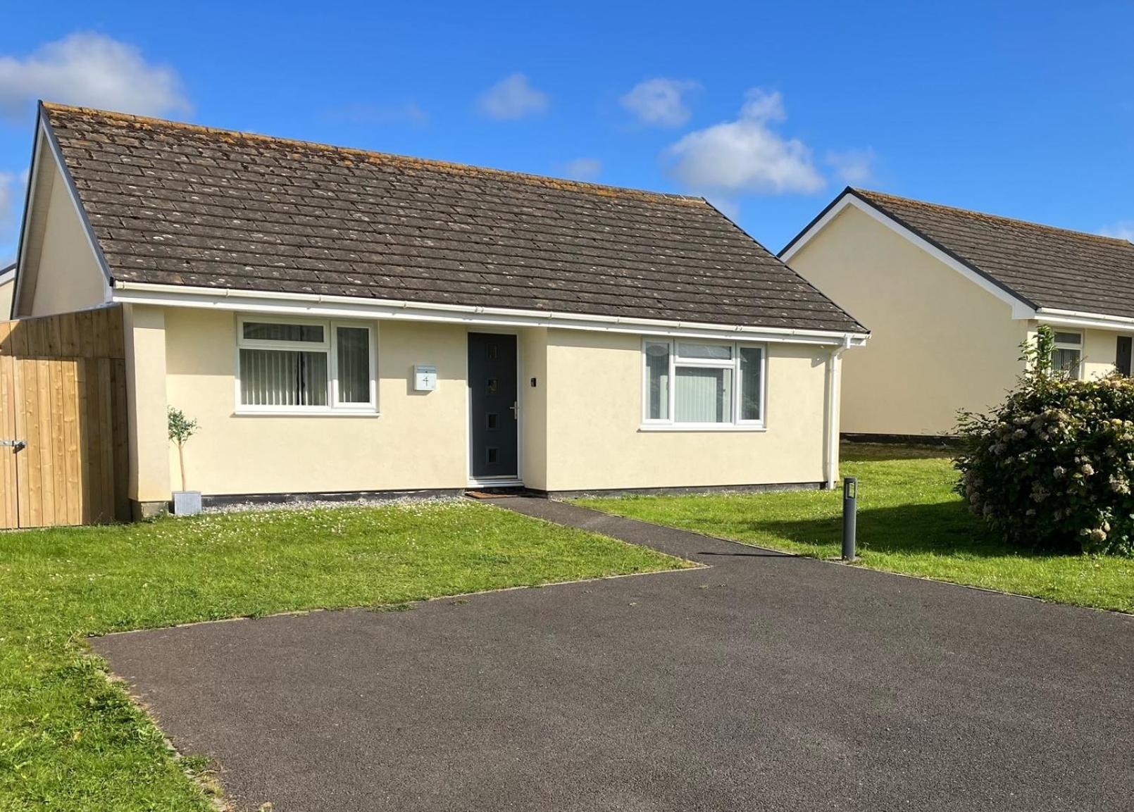 Cornish Coastal Bungalow แพดสโตว์ ภายนอก รูปภาพ
